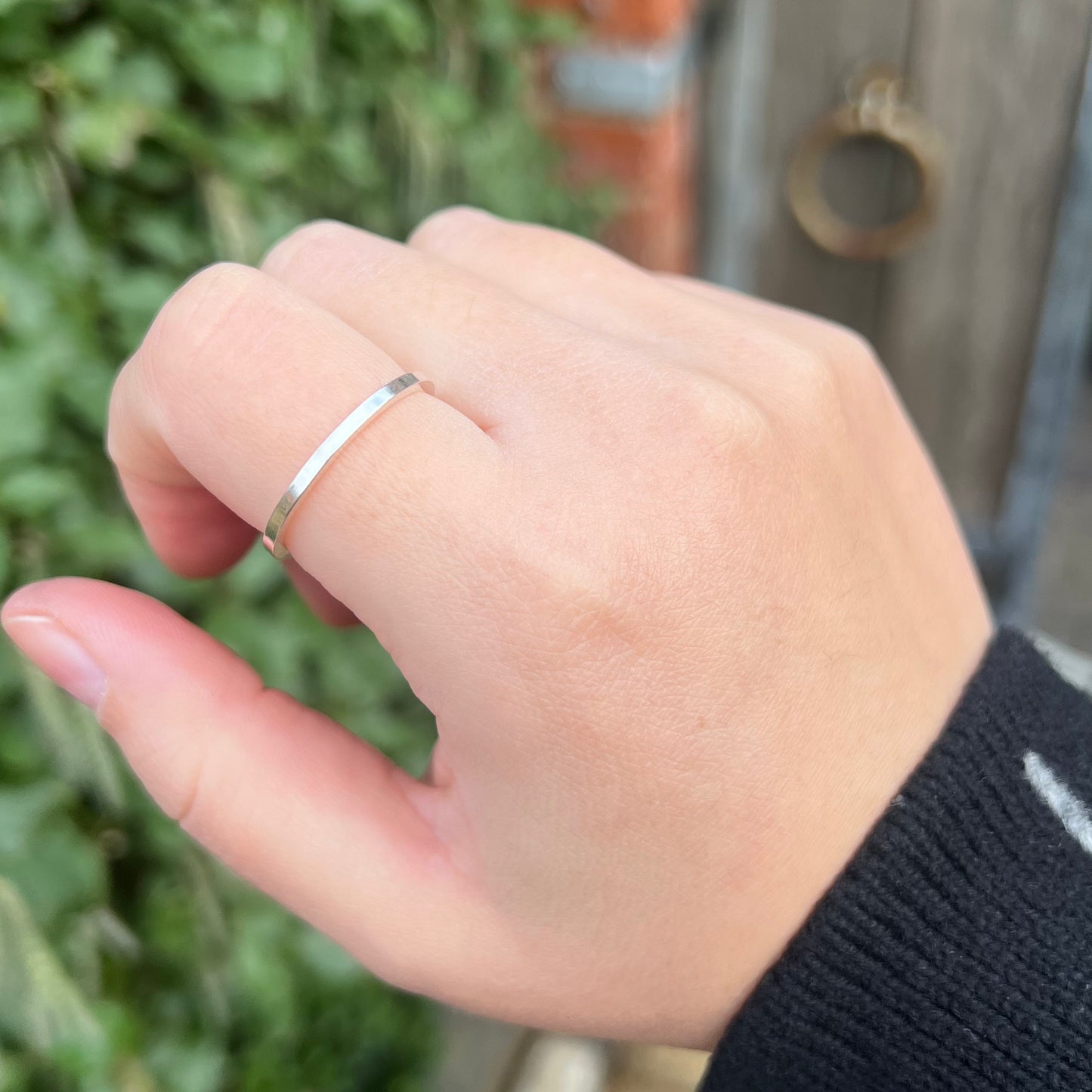 Simple square shiny band