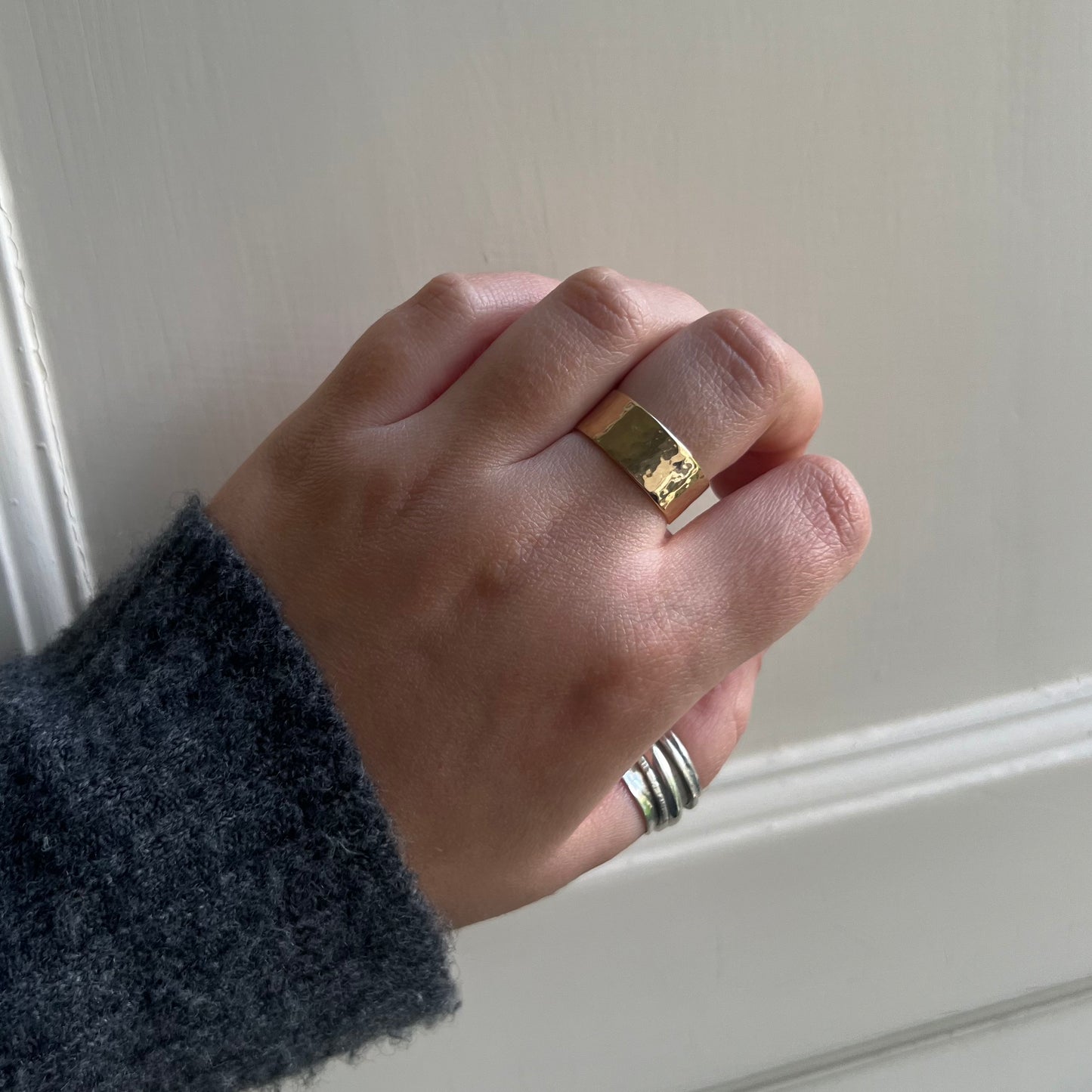 Solid 9ct gold chunky band