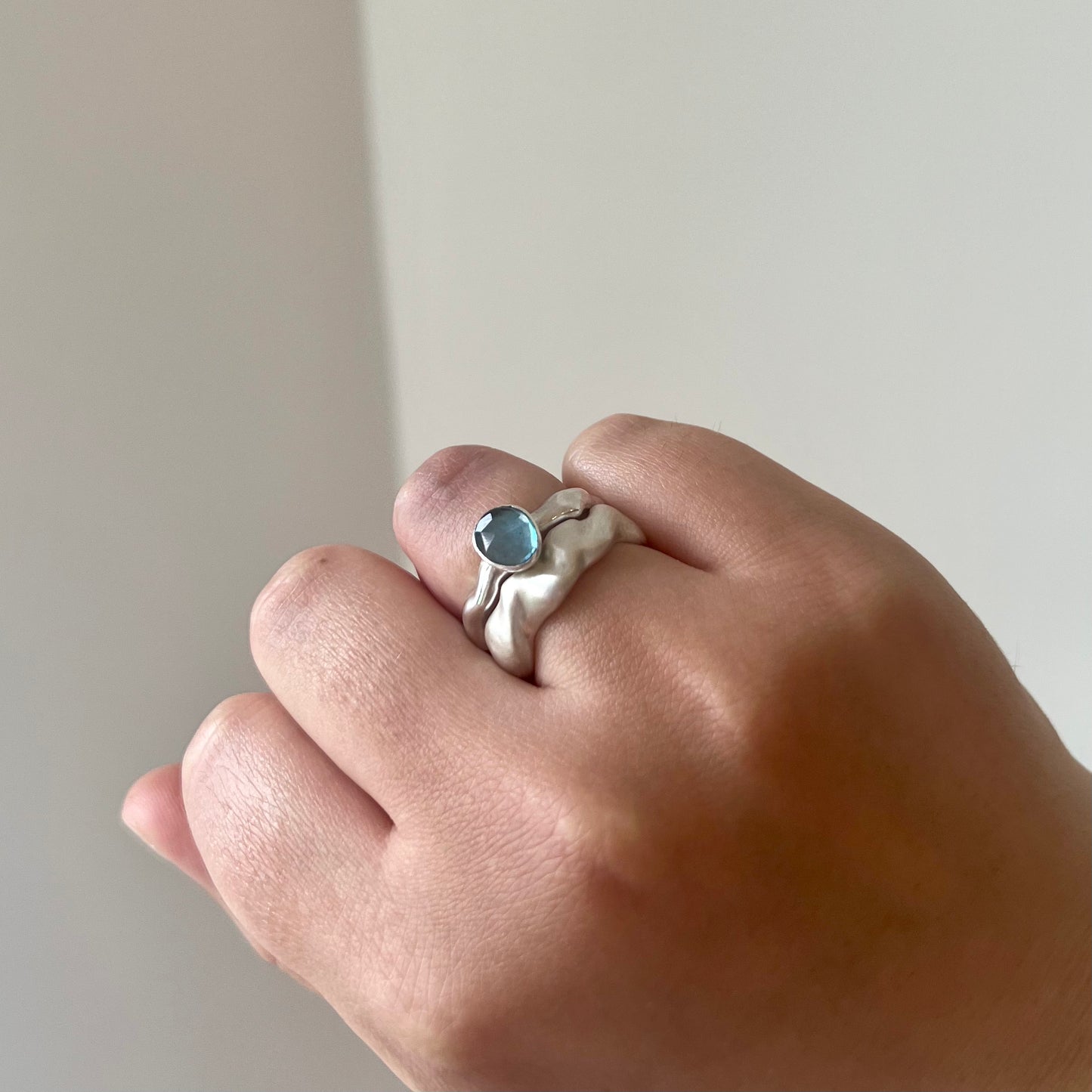 Wave ring