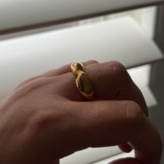 Golden seed ring