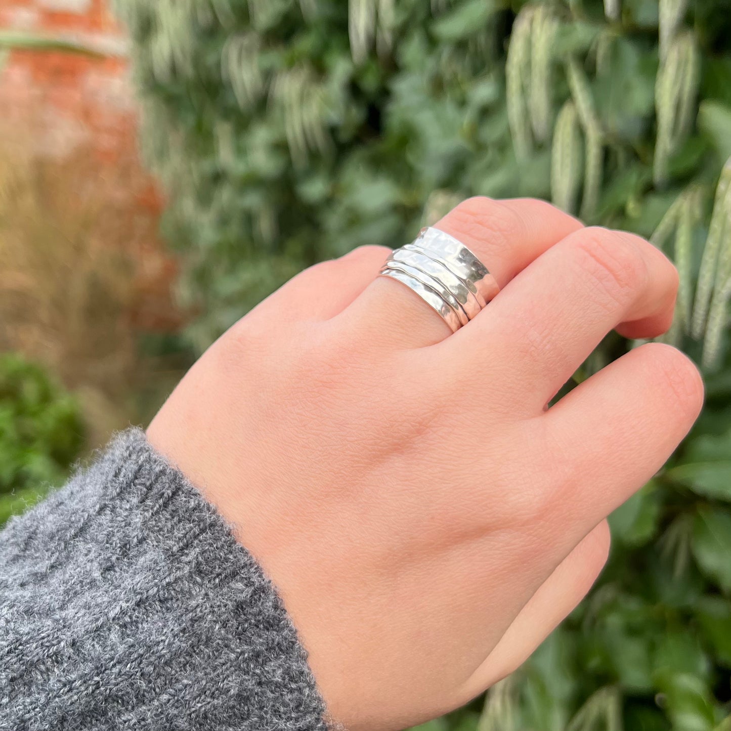 Chunky triple band silver spinner ring